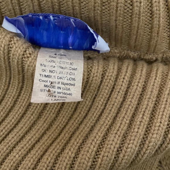 Blau Cable knit pull over sweaters size large - Picture 4 of 7